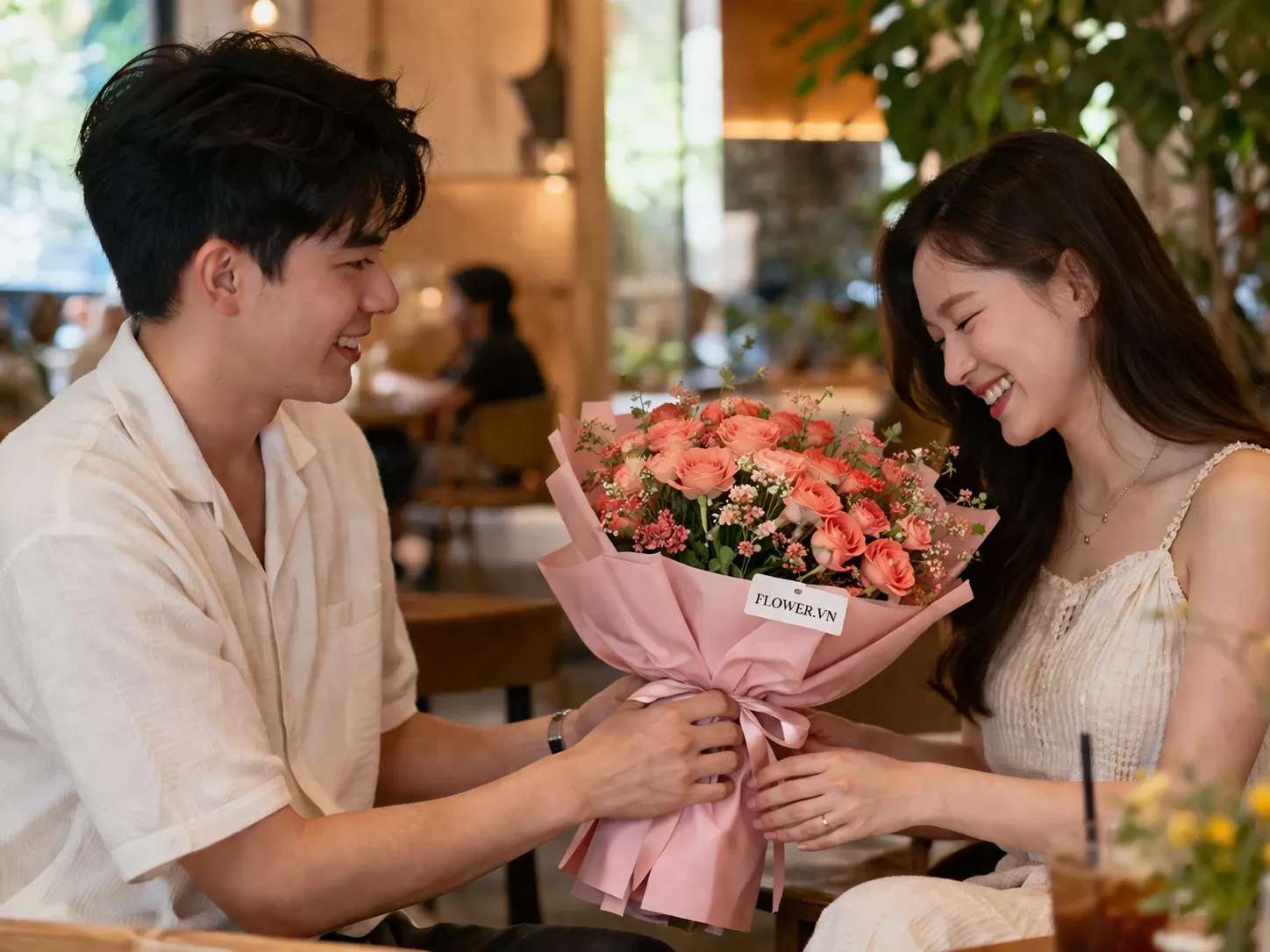 Phản Hồi Khách Hàng: Những Lời Chia Sẻ Về Dịch Vụ flower.vn