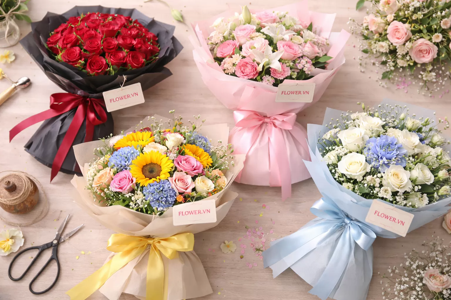 Câu Chuyện Đằng Sau Mỗi Bó Hoa: Gửi Gắm Yêu Thương Từ Trái Tim