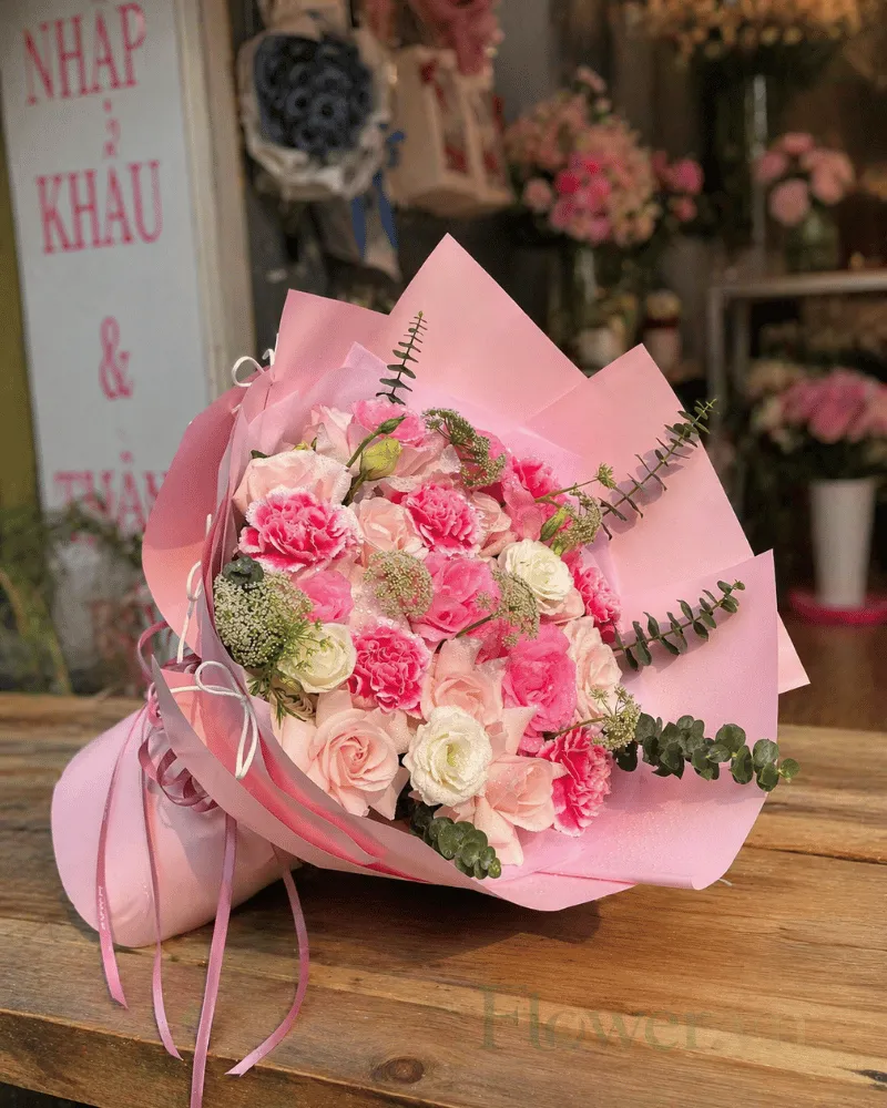 Hoa Majestic Rose